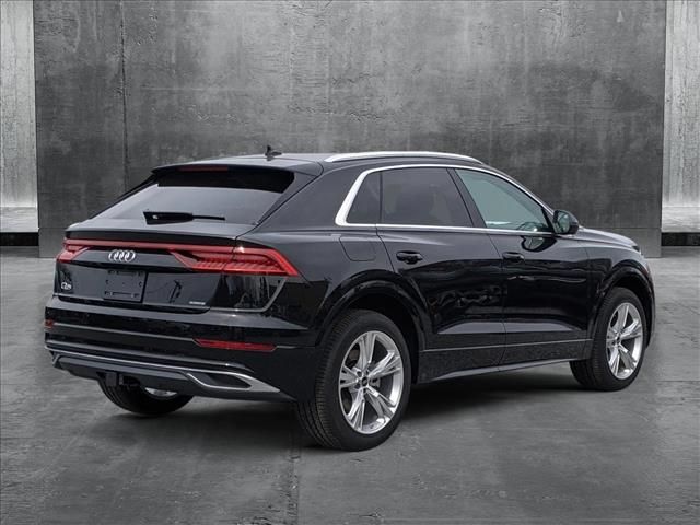 2023 Audi Q8 Premium Plus