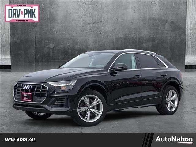 2023 Audi Q8 Premium Plus