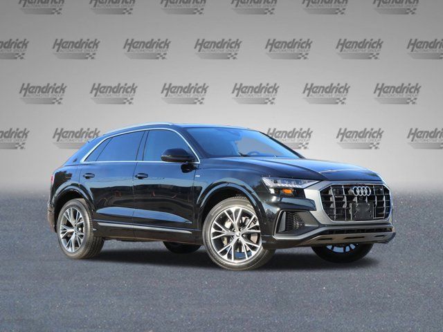 2023 Audi Q8 Premium Plus