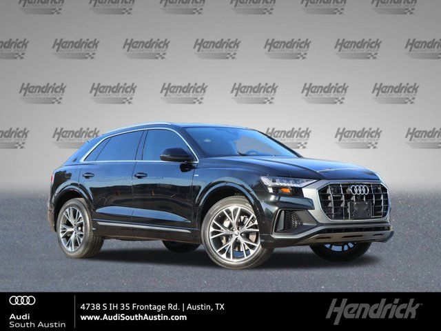 2023 Audi Q8 Premium Plus