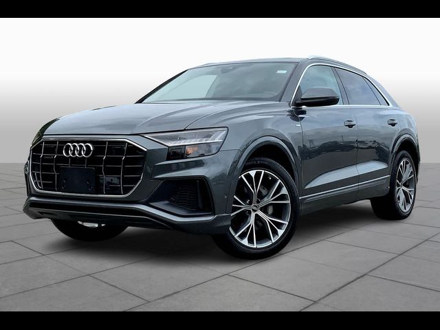 2023 Audi Q8 Premium Plus