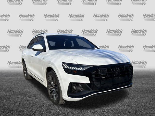 2023 Audi Q8 Premium Plus