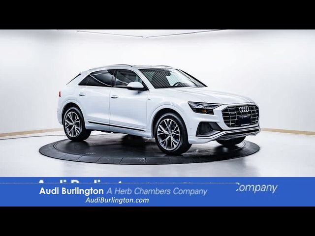 2023 Audi Q8 Premium Plus