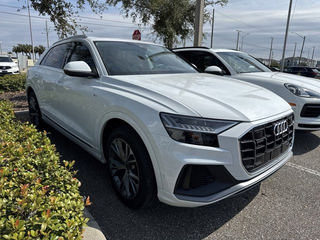 2023 Audi Q8 Premium Plus