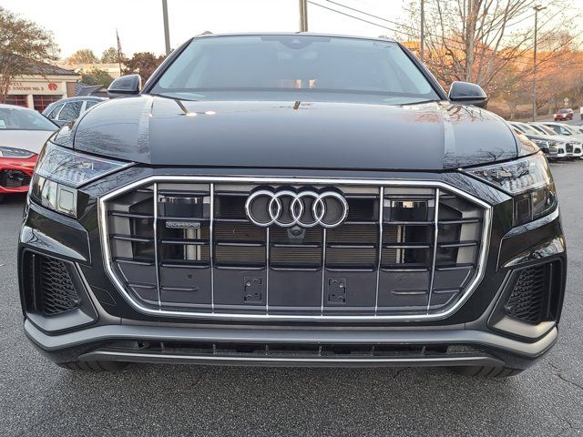 2023 Audi Q8 Premium Plus