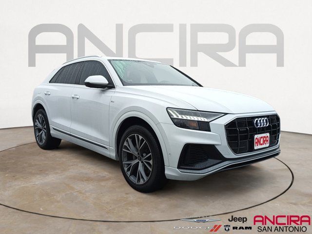 2023 Audi Q8 Premium Plus