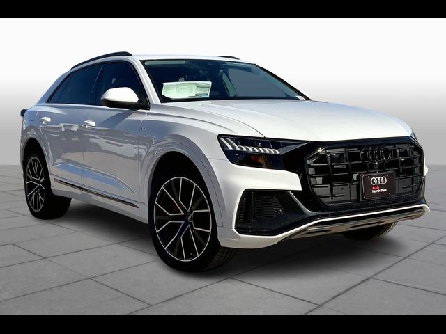 2023 Audi Q8 Premium Plus