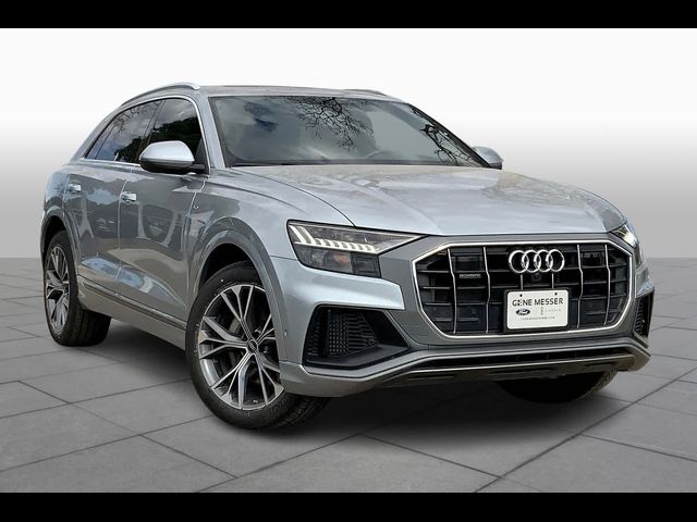 2023 Audi Q8 Premium Plus