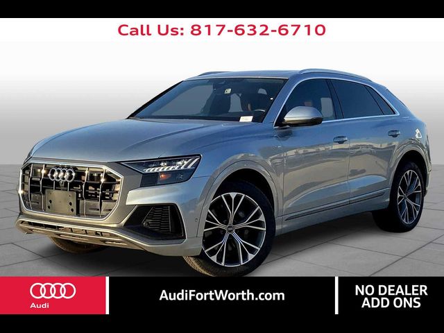 2023 Audi Q8 Premium Plus