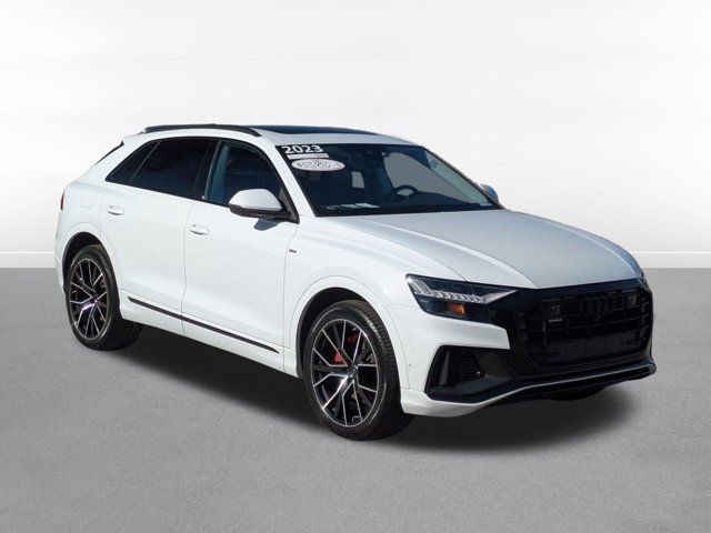 2023 Audi Q8 Premium Plus