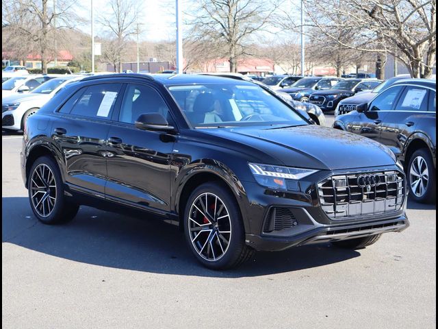 2023 Audi Q8 Premium Plus