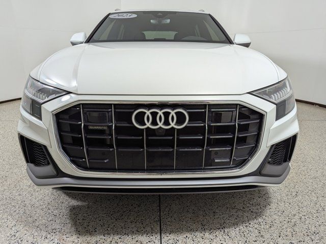 2023 Audi Q8 Premium Plus