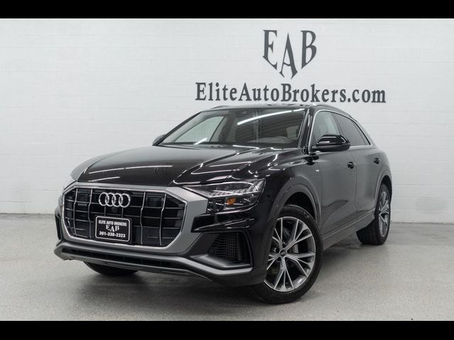 2023 Audi Q8 Premium Plus