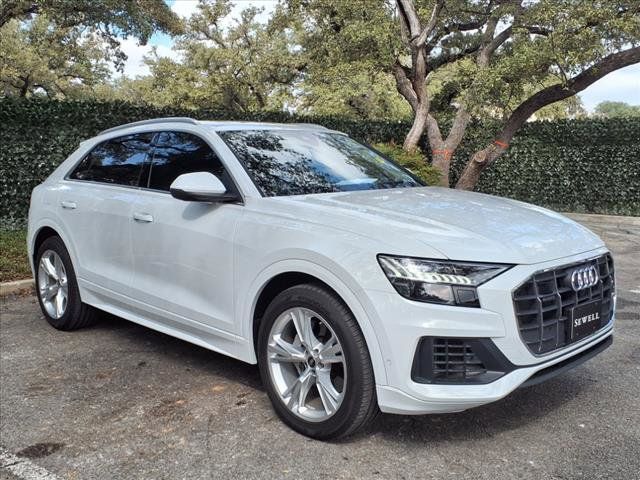 2023 Audi Q8 Prestige