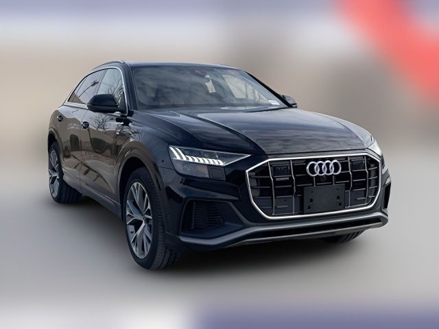 2023 Audi Q8 Premium Plus