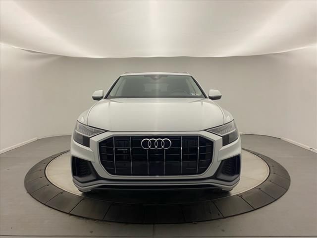 2023 Audi Q8 Premium Plus