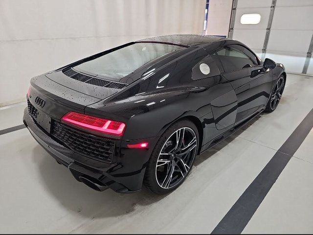 2023 Audi R8 V10 Performance