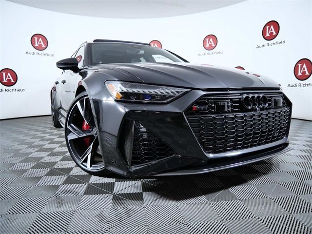 2023 Audi RS 6 Avant Base