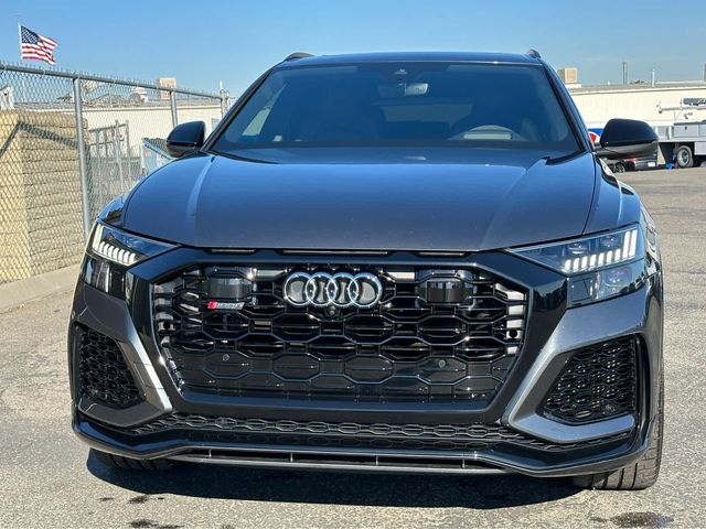 2023 Audi RS Q8 Base