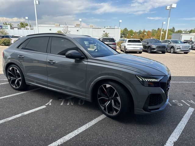 2023 Audi RS Q8 Base