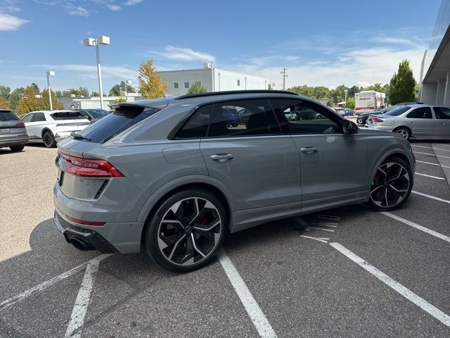 2023 Audi RS Q8 Base