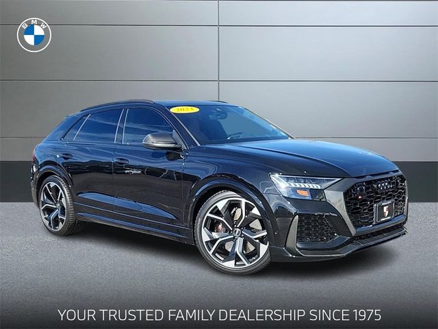 2023 Audi RS Q8 Base