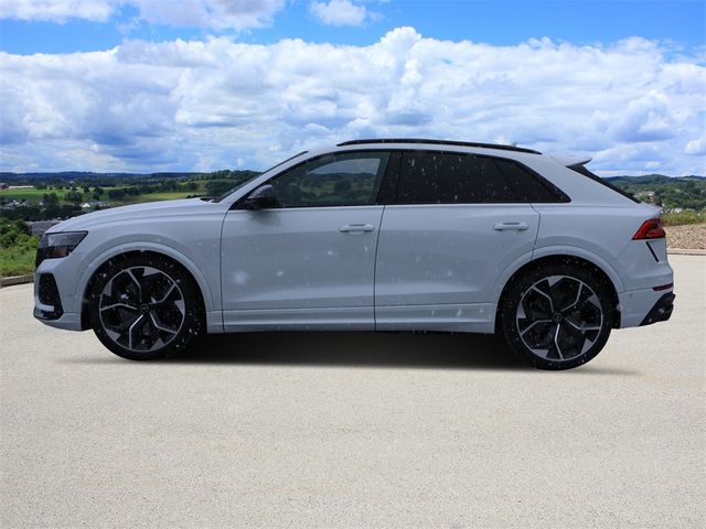 2023 Audi RS Q8 Base