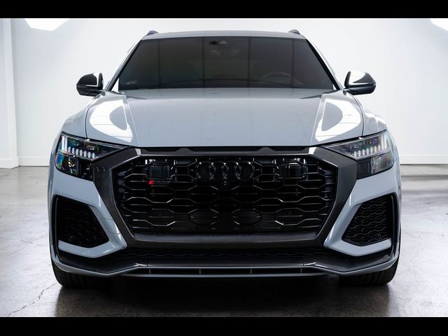 2023 Audi RS Q8 Base