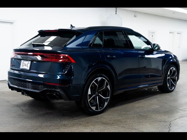 2023 Audi RS Q8 Base