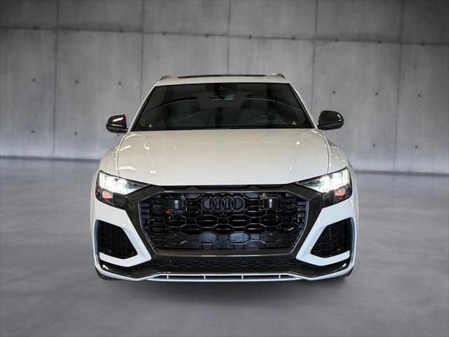 2023 Audi RS Q8 Base