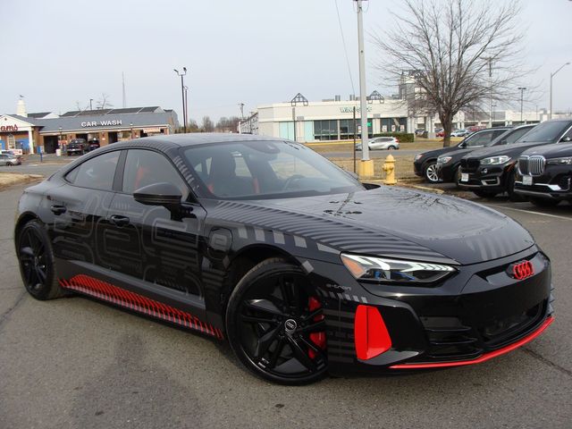 2023 Audi RS e-tron GT Base