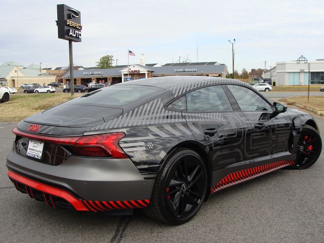 2023 Audi RS e-tron GT Base