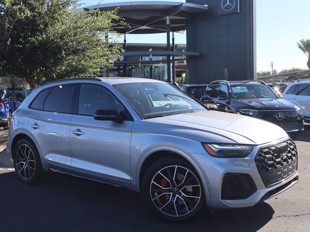 2023 Audi SQ5 Prestige