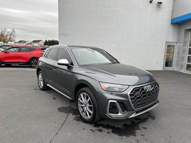 2023 Audi SQ5 Premium