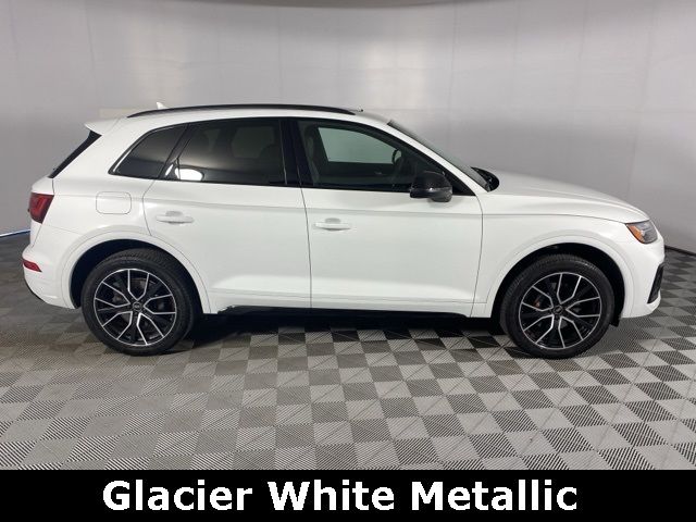 2023 Audi SQ5 Premium Plus