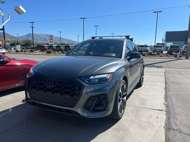 2023 Audi SQ5 Premium Plus