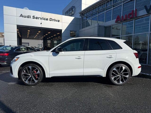 2023 Audi SQ5 Premium Plus