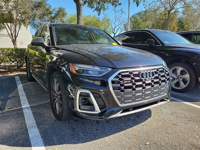 2023 Audi SQ5 Premium Plus