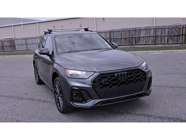 2023 Audi SQ5 Premium Plus