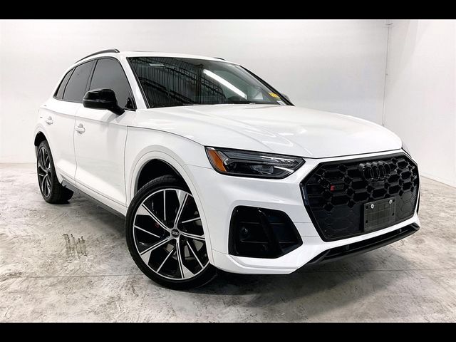 2023 Audi SQ5 Premium Plus