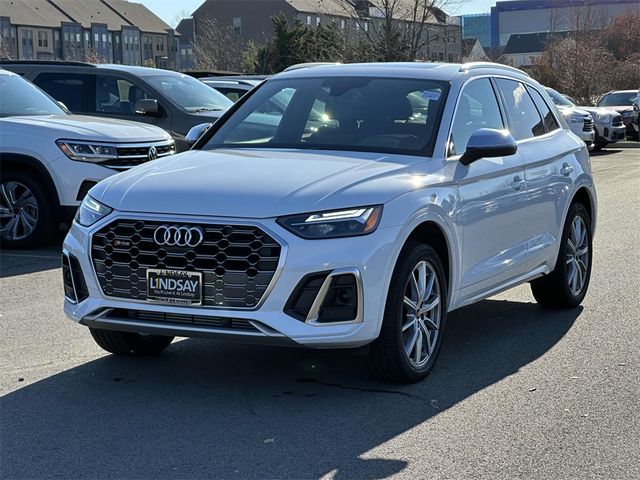 2023 Audi SQ5 Premium Plus