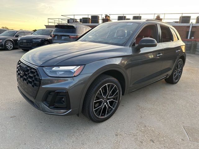 2023 Audi SQ5 Premium Plus