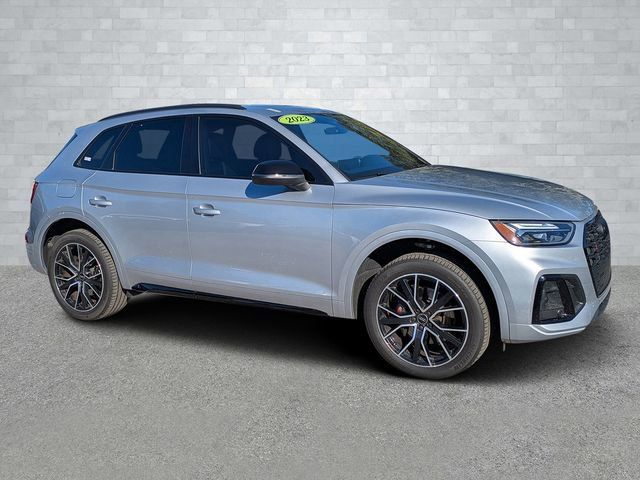 2023 Audi SQ5 Premium Plus