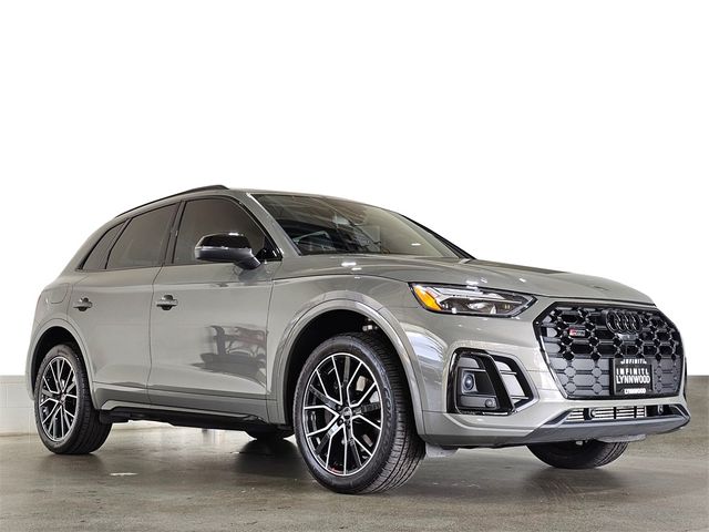 2023 Audi SQ5 Premium Plus