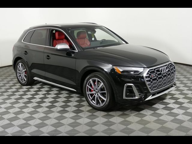 2023 Audi SQ5 Premium Plus