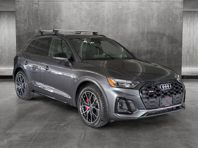 2023 Audi SQ5 Premium Plus