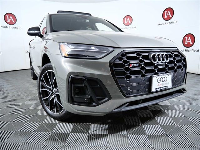 2023 Audi SQ5 Premium Plus