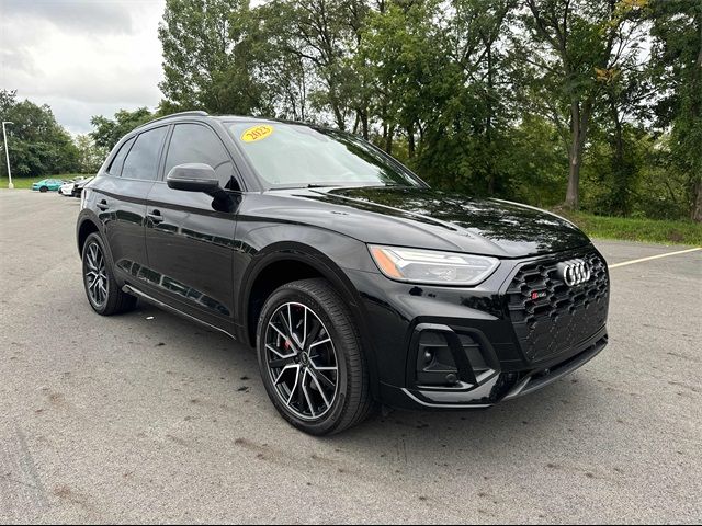 2023 Audi SQ5 Premium Plus