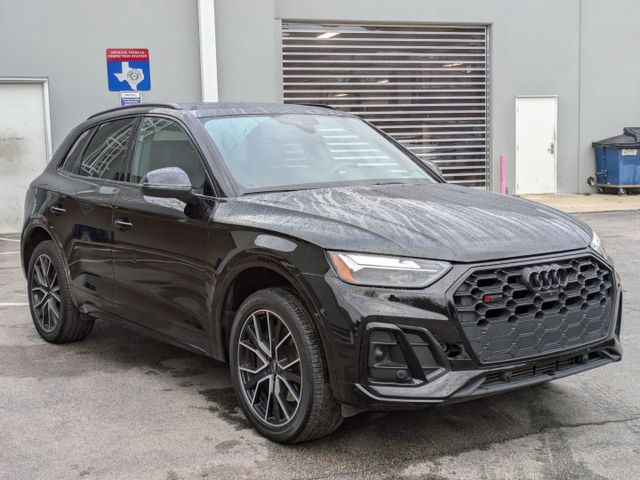 2023 Audi SQ5 Premium Plus