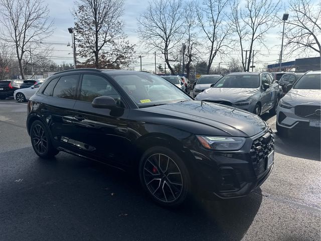 2023 Audi SQ5 Premium Plus